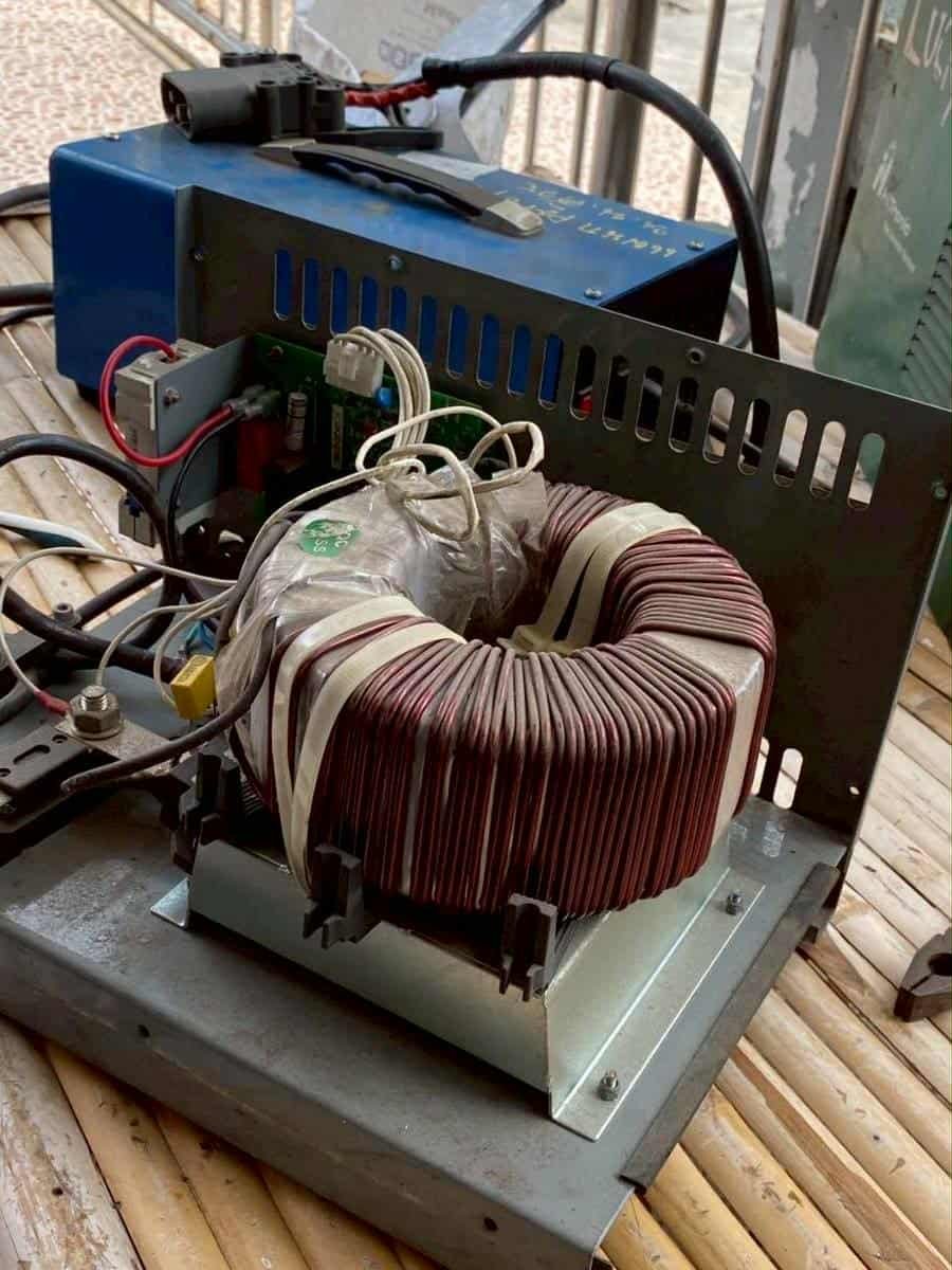 บริการ/รับซ่อมตู้เชื่อมทุกประเภท