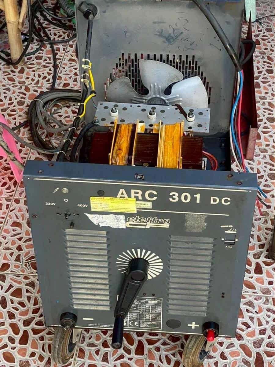 บริการ/รับซ่อมตู้เชื่อมทุกประเภท