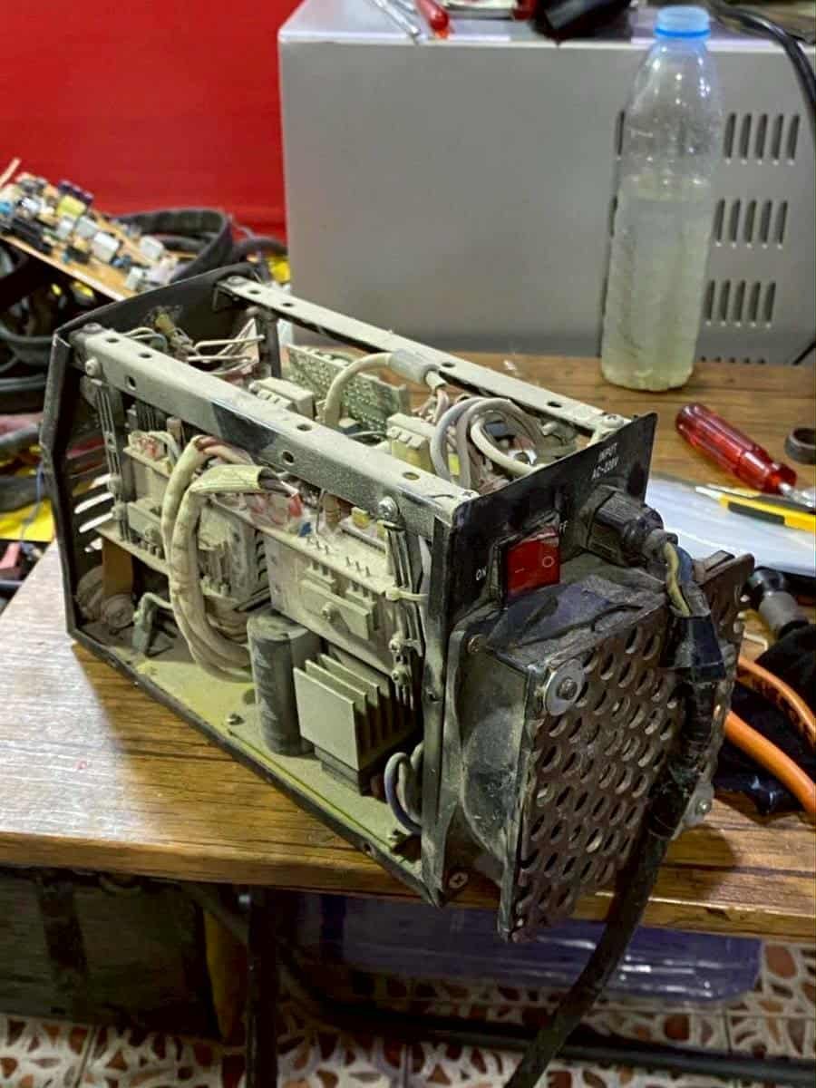 บริการ/รับซ่อมตู้เชื่อมทุกประเภท