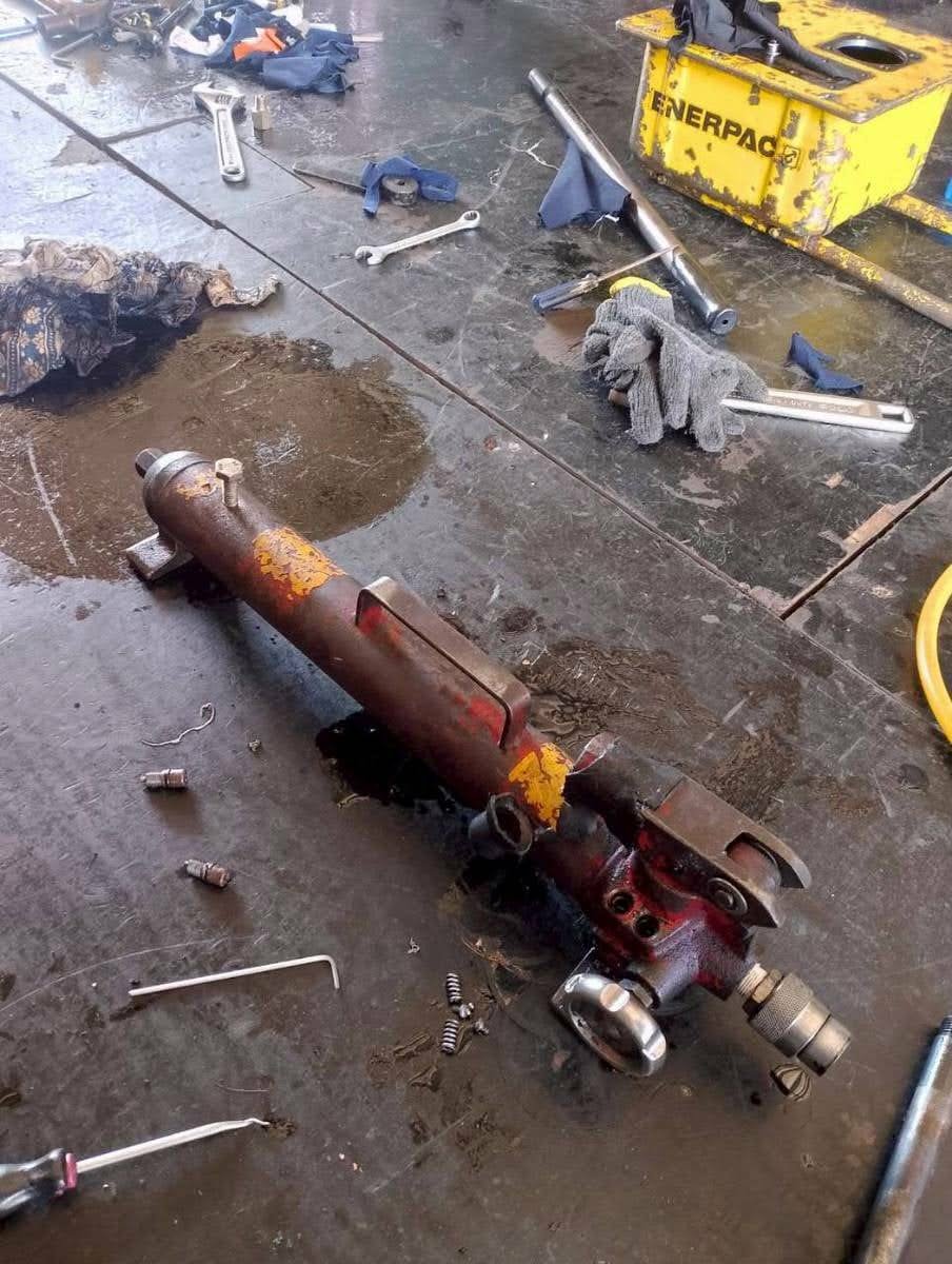 บริการ/รับซ่อมเครื่องมือไฮดรอลิค