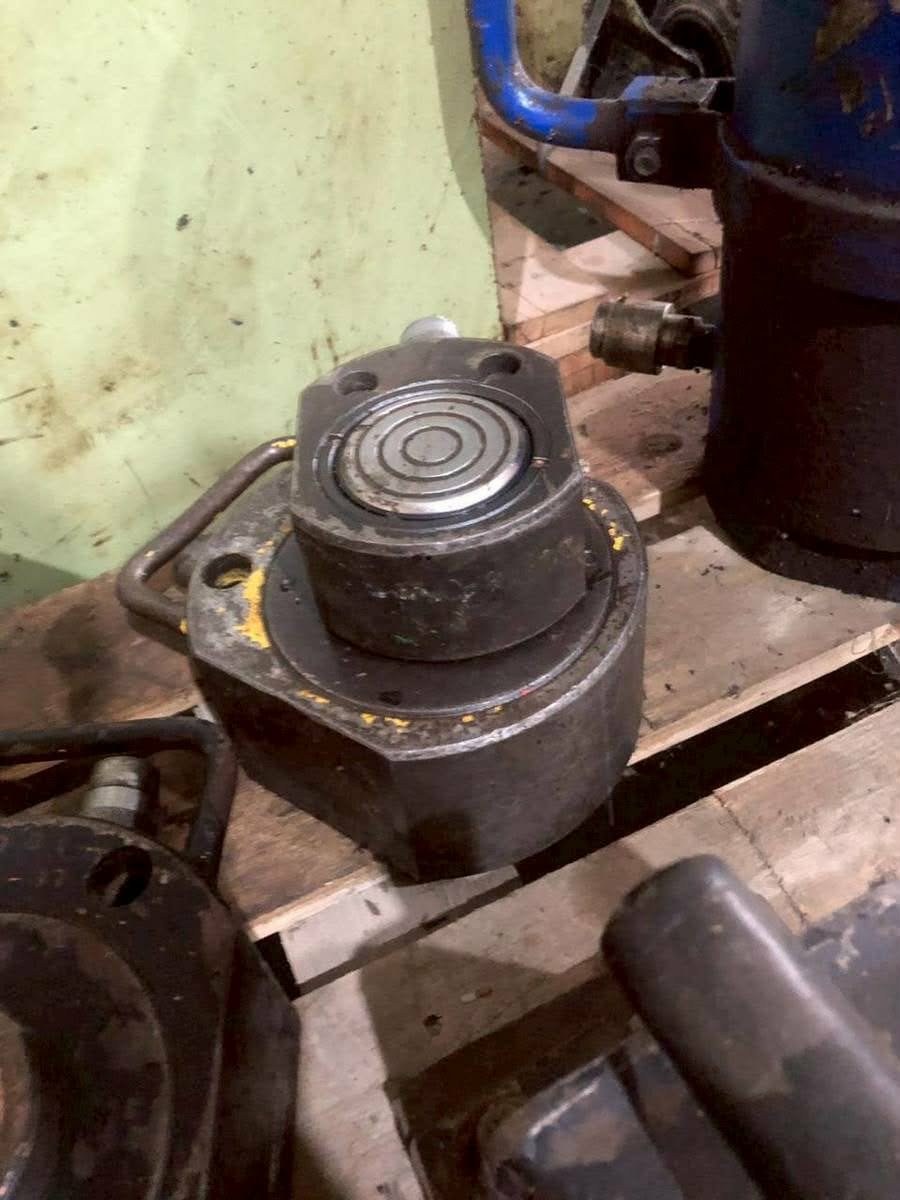 บริการ/รับซ่อมเครื่องมือไฮดรอลิค