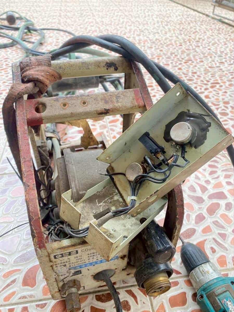 บริการ/รับซ่อมตู้เชื่อมทุกประเภท